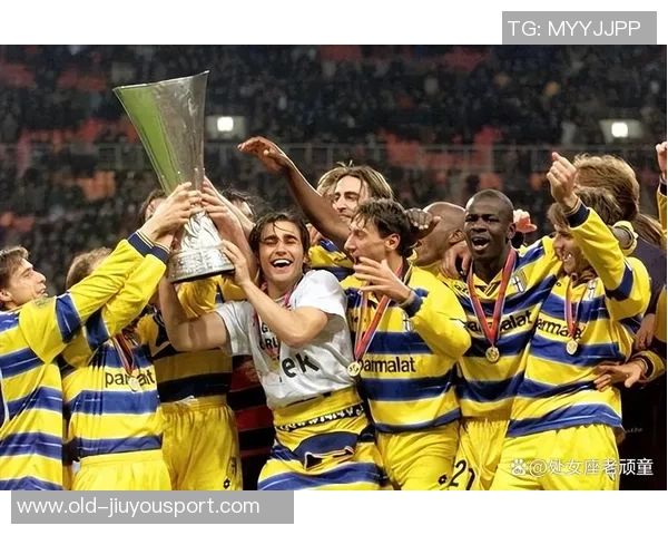 欧冠足球先生的荣耀之路与传奇时刻回顾