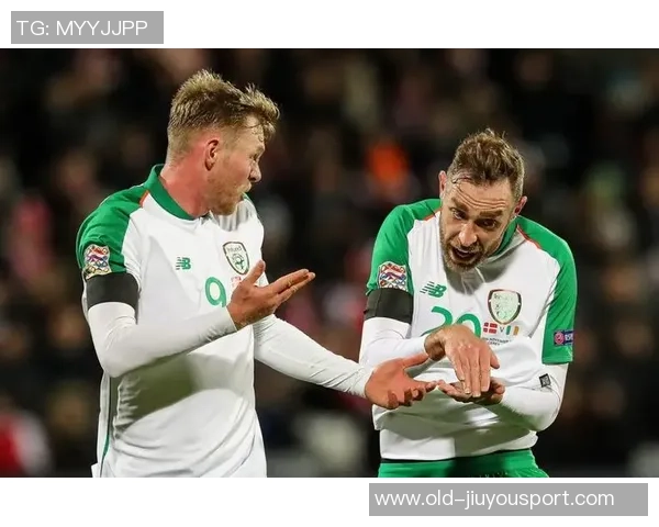 现代足球战术解析与实战攻略全面提升你的比赛水平与团队协作能力